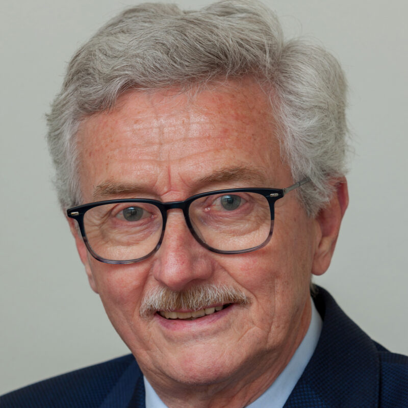 <b>JOOP VAN EWIJK</b><p> RAADSLID